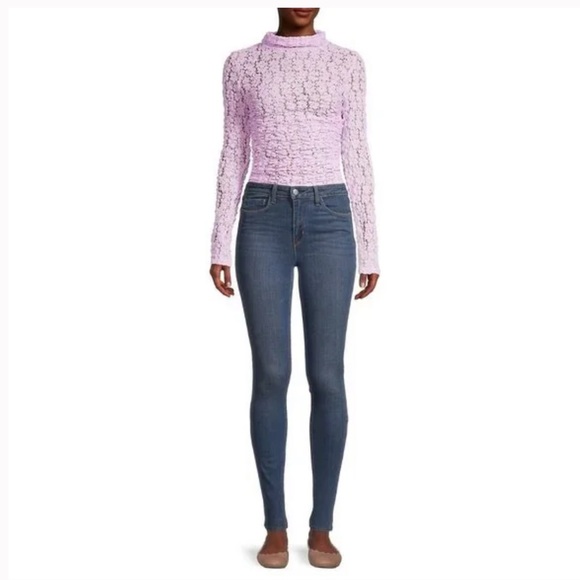 FREE PEOPLE Size Medium DAY-NIGHT Ruched LACE Mockturtle Bodysuit Stretch $68NEW - Picture 16 of 16